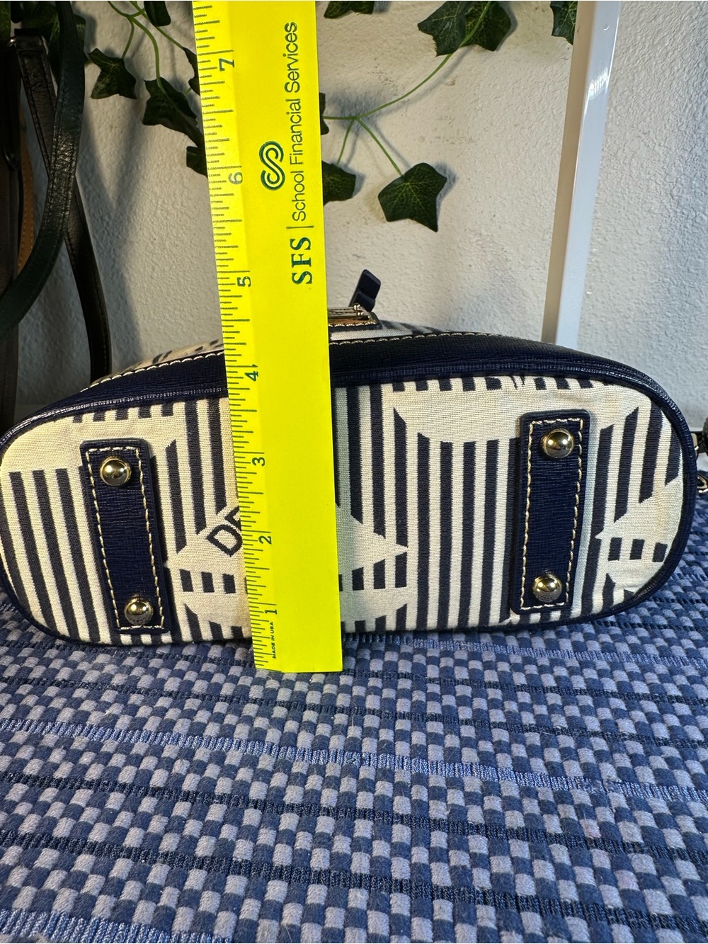 Dooney & Bourke Sailboat Bitsy Crossbody Bag - Navy & Cream Nautical Print - Picture 13 of 16